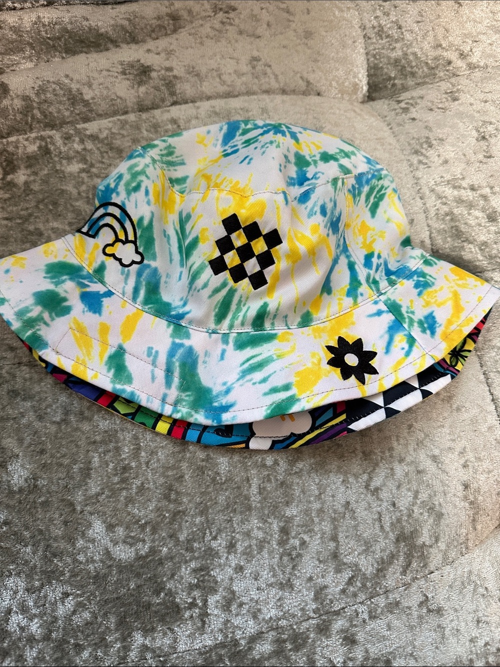 Grassroots Multi Color Reversible Bucket Hat Size S/M